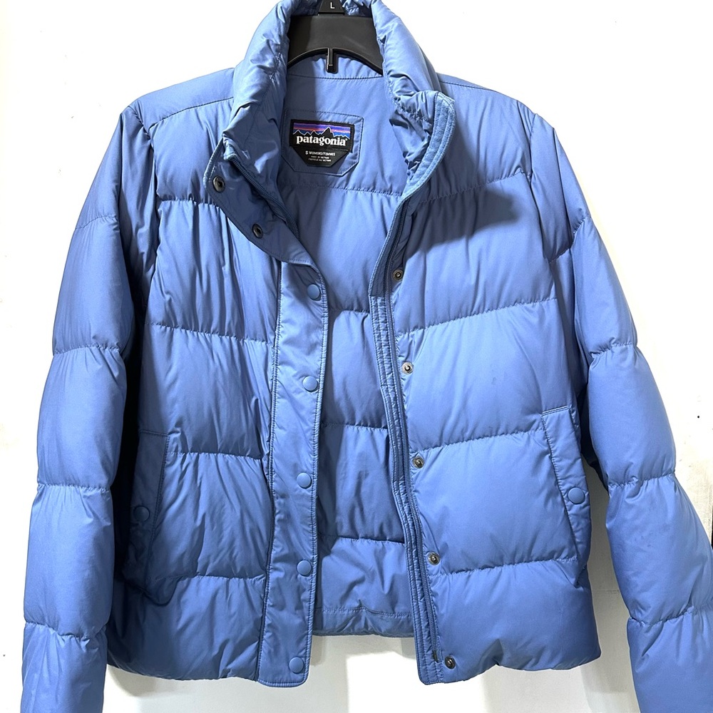 Patagonia Women's Periwinkle Blue Puffer Coat